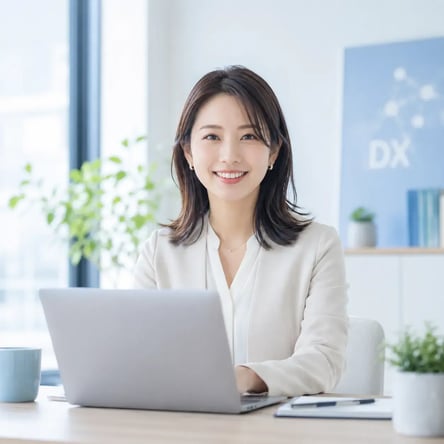 社員研修について相談する担当者